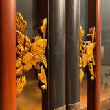 Display cabinet in red and black