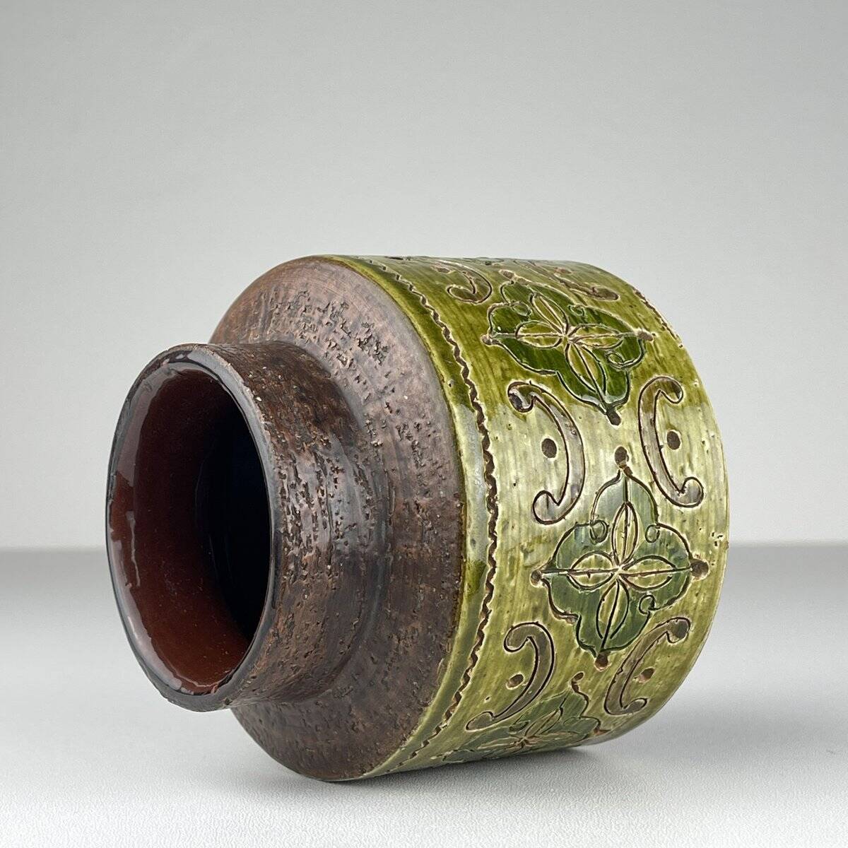 Small vintage ceramic vase by Aldo Londi for Bitossi, Italy, 1970s.