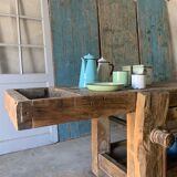 Carpenter's establishment