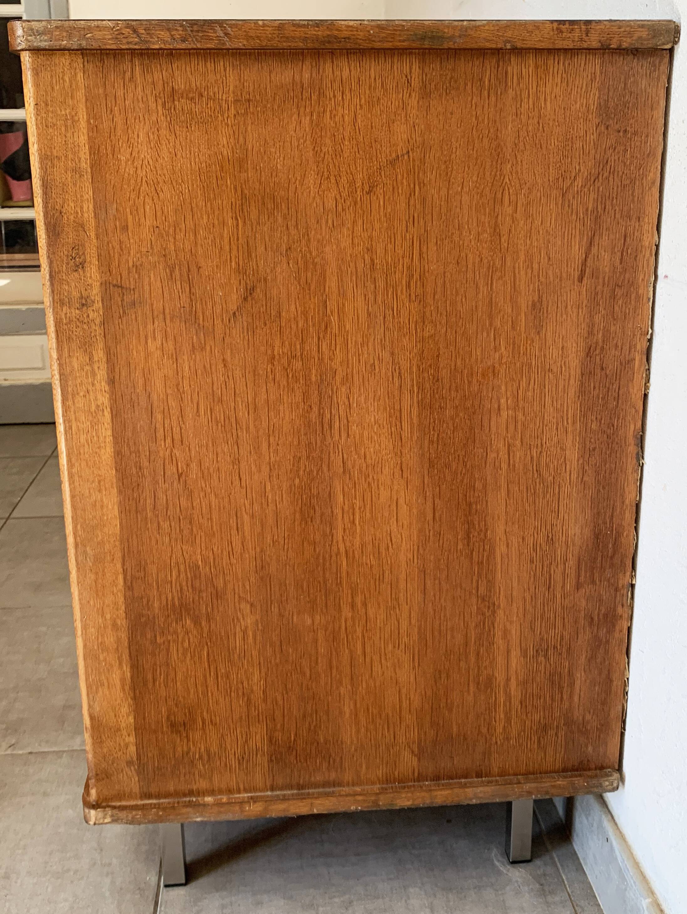 Vintage sideboard of the 60s in oak