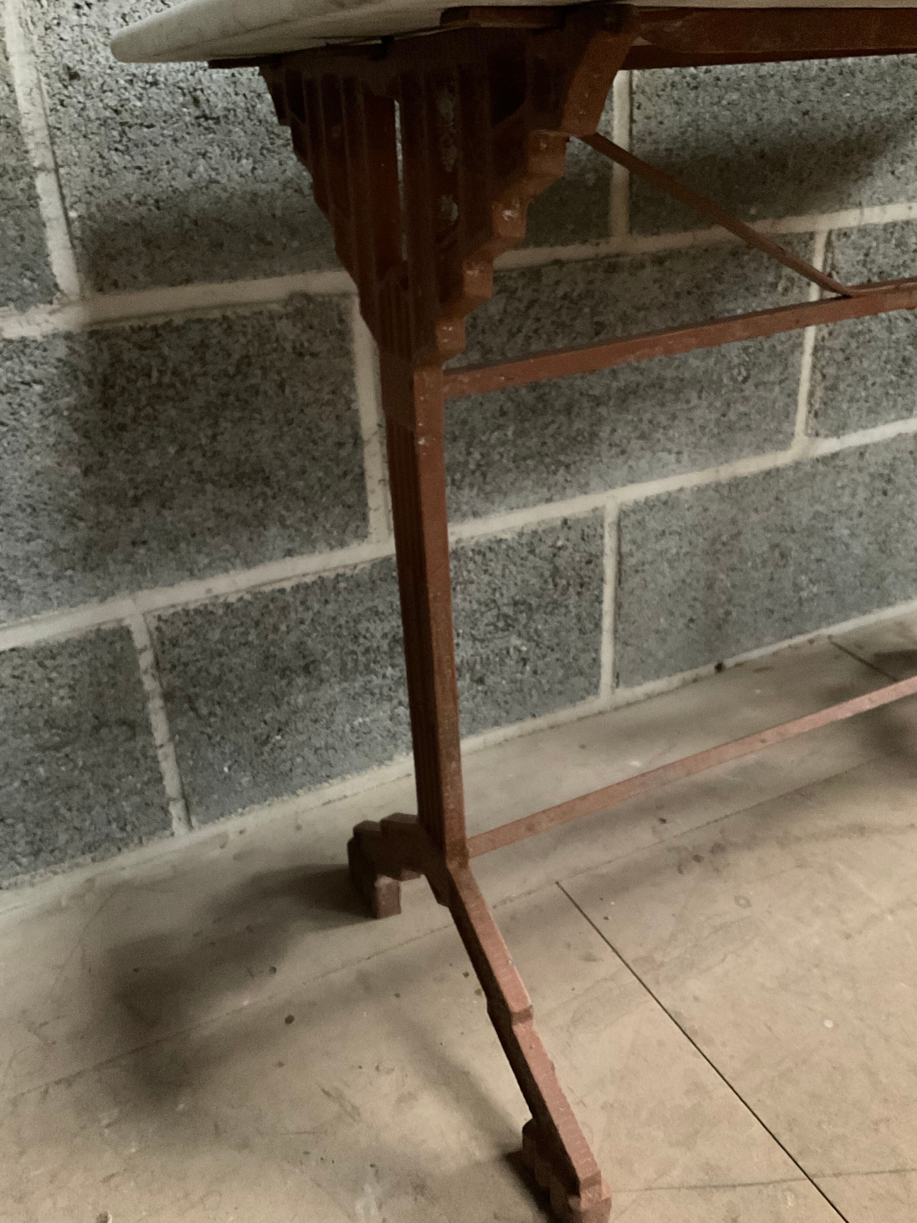 Garden or cook table