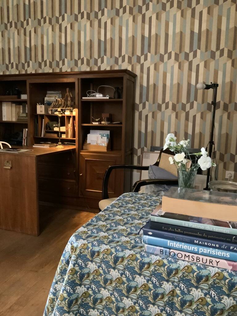 bookcase/desk furniture