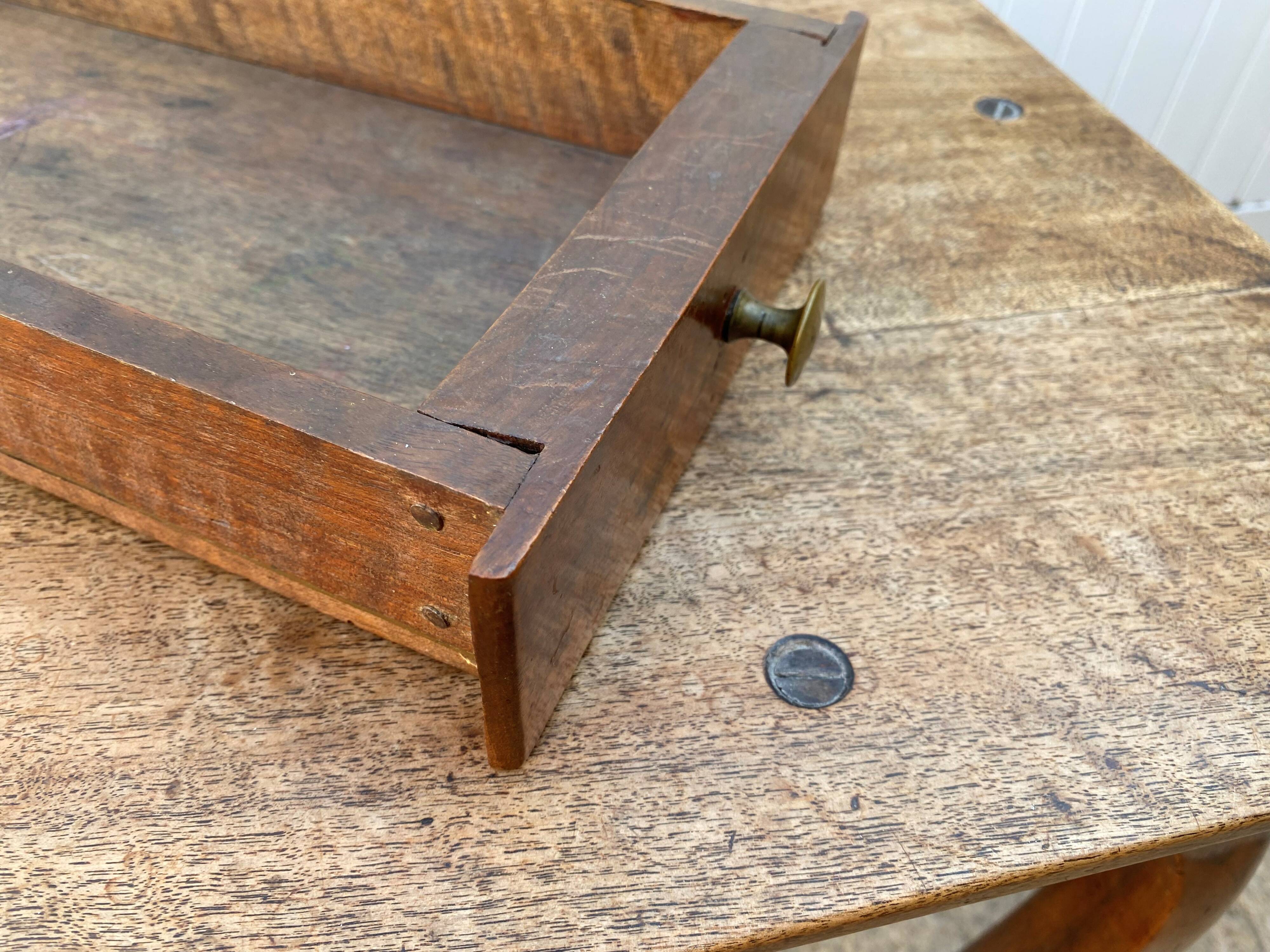 Oak desk with 1 drawer, 65x52cm