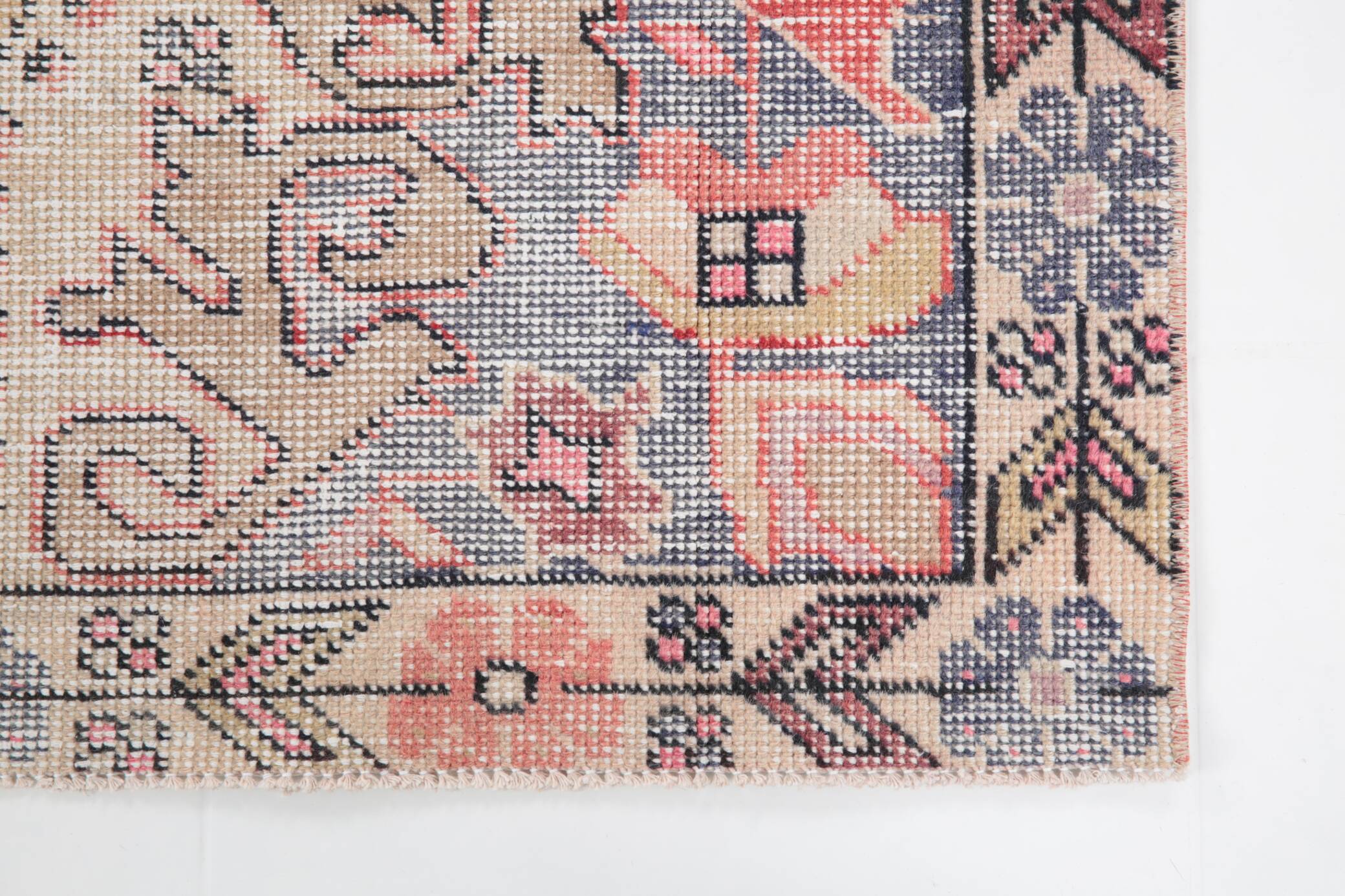 4x7 Pale Red & Beige Rustic Vintage Rug, 129x217Cm