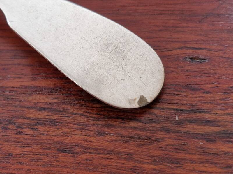 Christofle - Cuillère saupoudreuse à sucre modèle Cluny en métal argenté