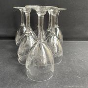 8 guilloché footed glasses – Art Nouveau