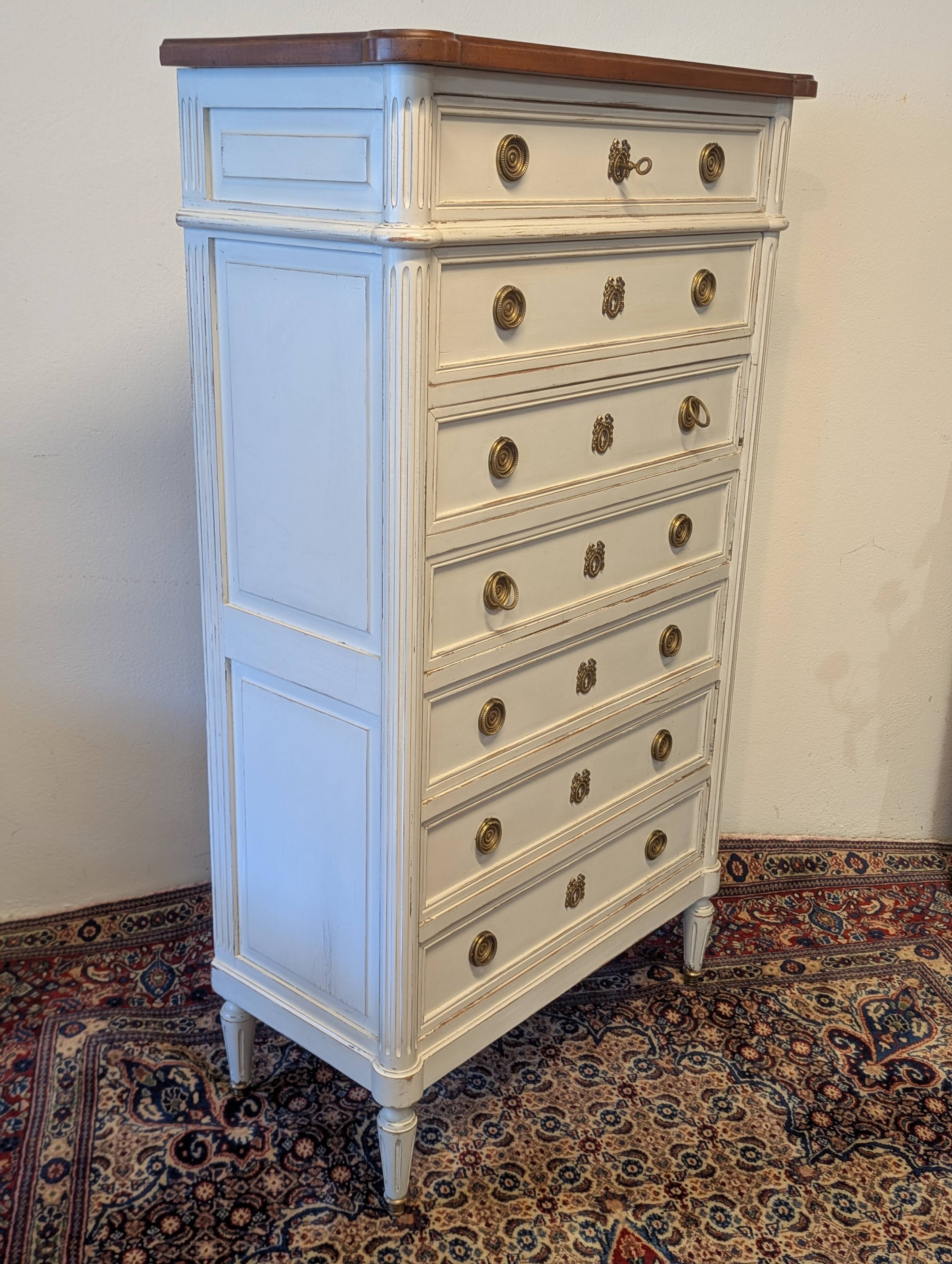 Louis XVI chest of drawers