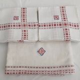 antique red and white table service "DB" tablecloth 1.55m x 2.20m and its 12 napkins
