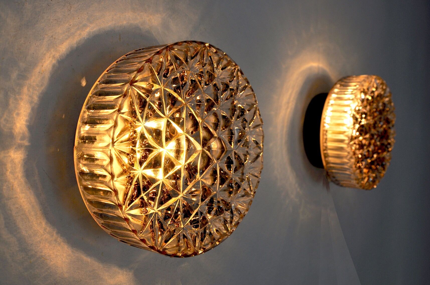 Pair of peris andreu wall lamps, purple cut glass, spain, 1970