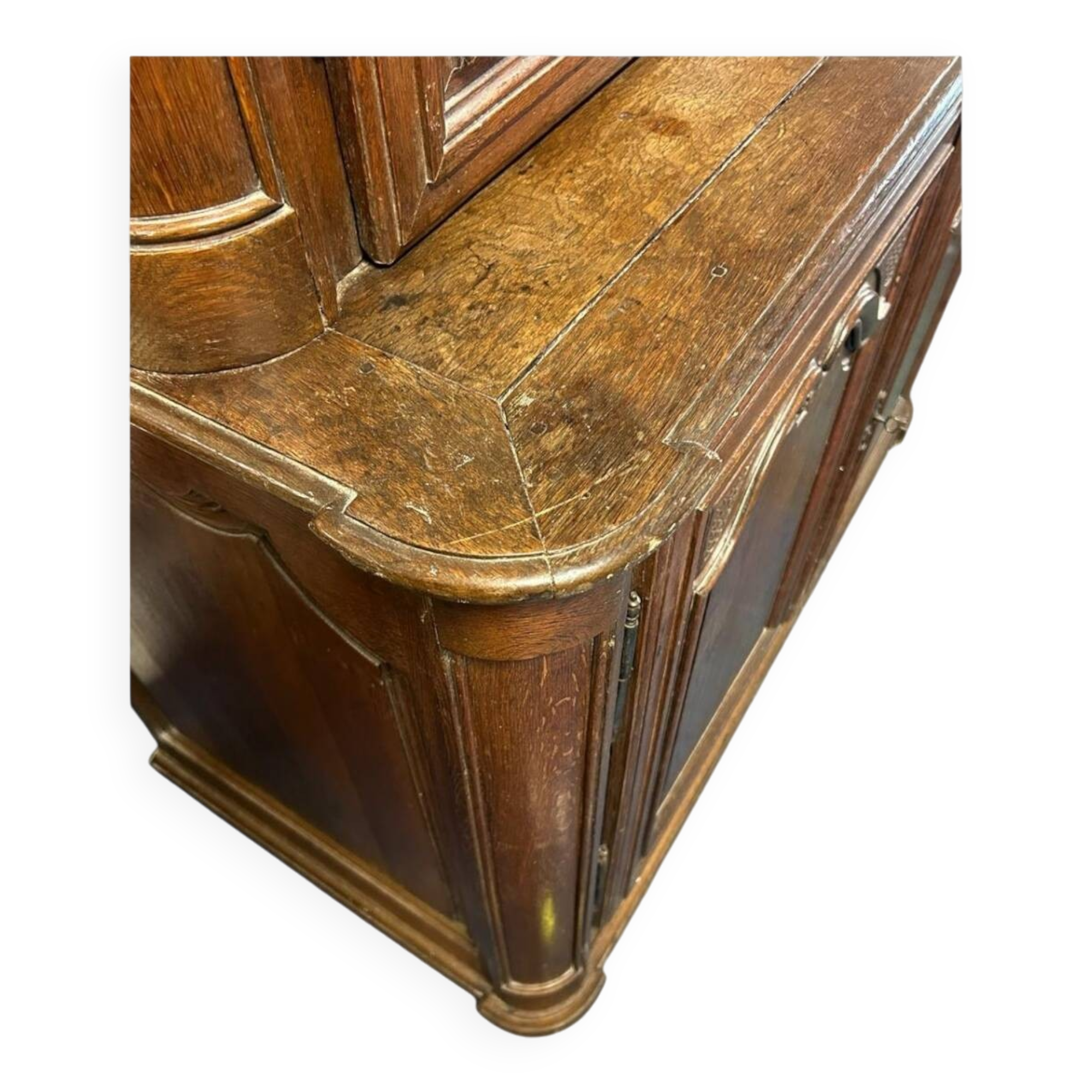 Two-body presentation buffet from the regency period in oak, 18th century parisian work