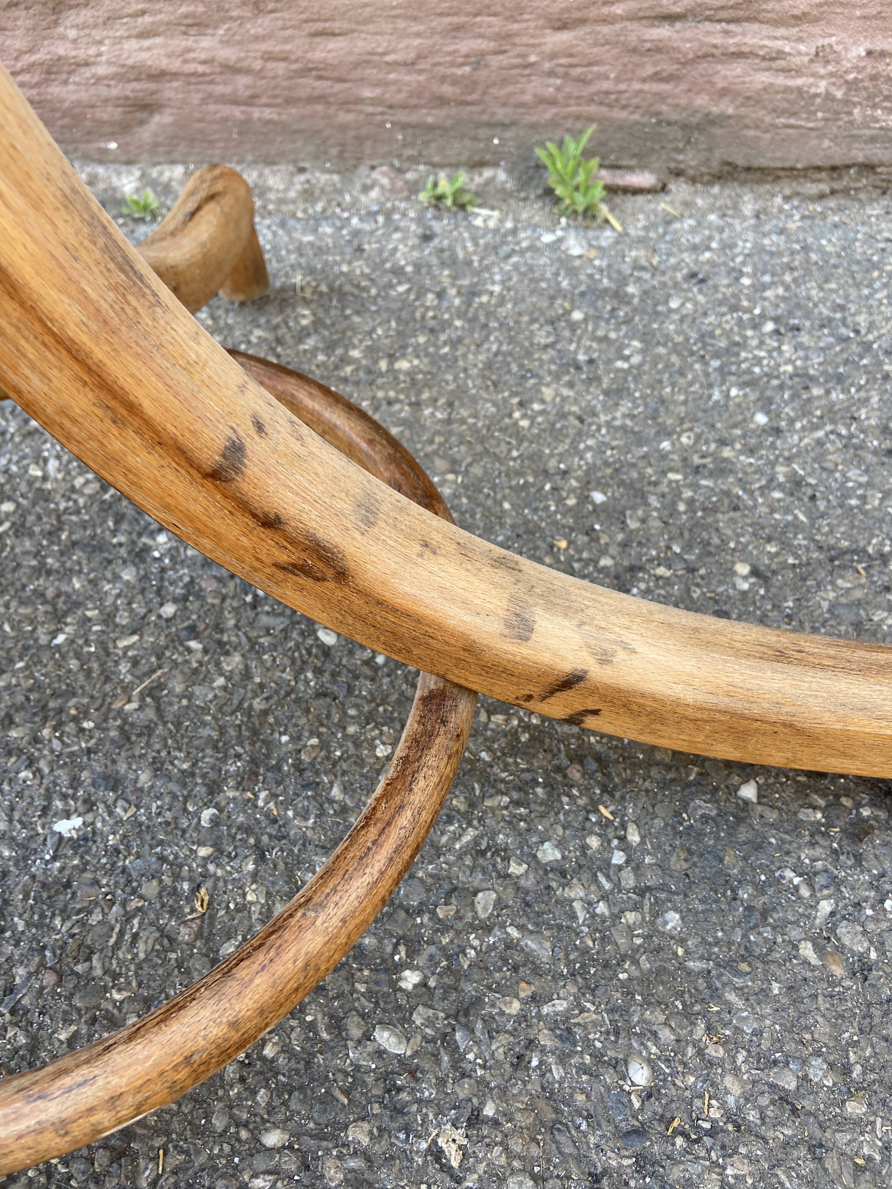 Coat rack on foot vintage parrot 1980 bentwood