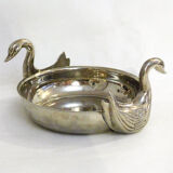 Swan handle cup