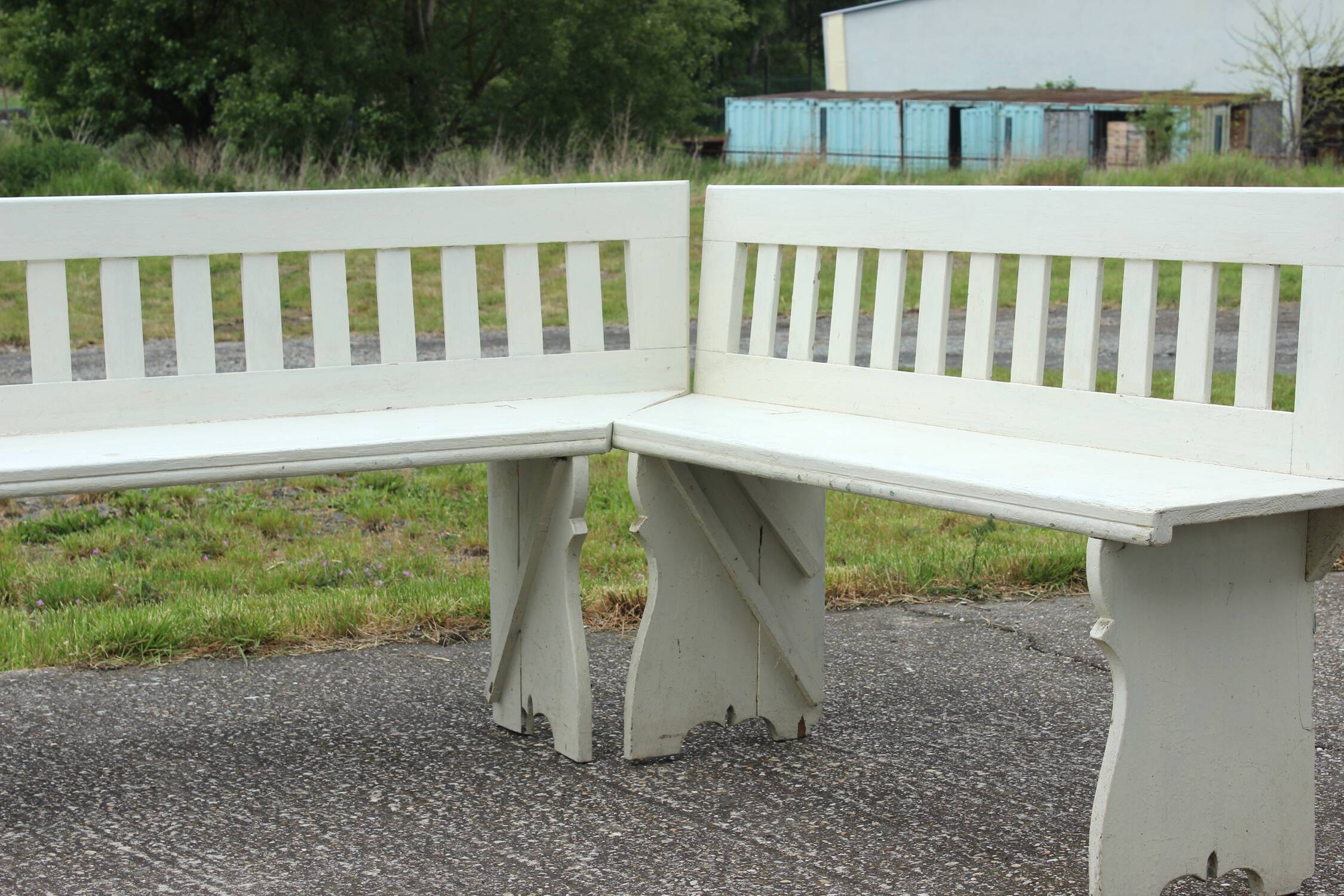 Bancs d'angle ancien, Tchécoslovaquie années 1940