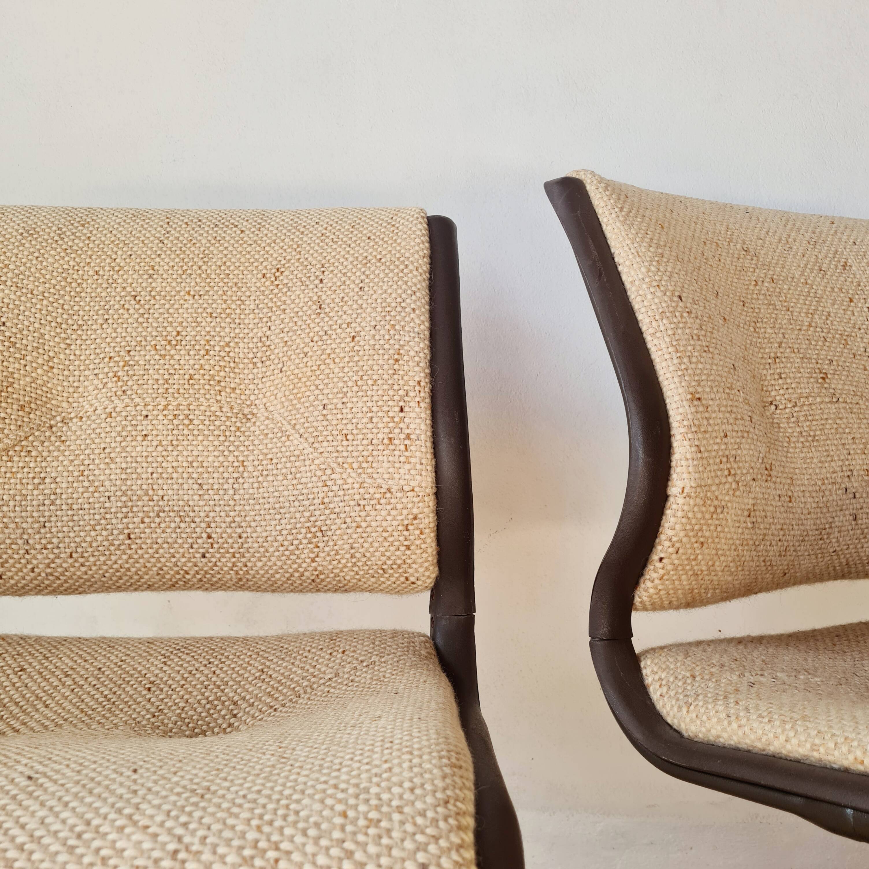 Pair of Strafor chairs from the 70s - bouclette fabric