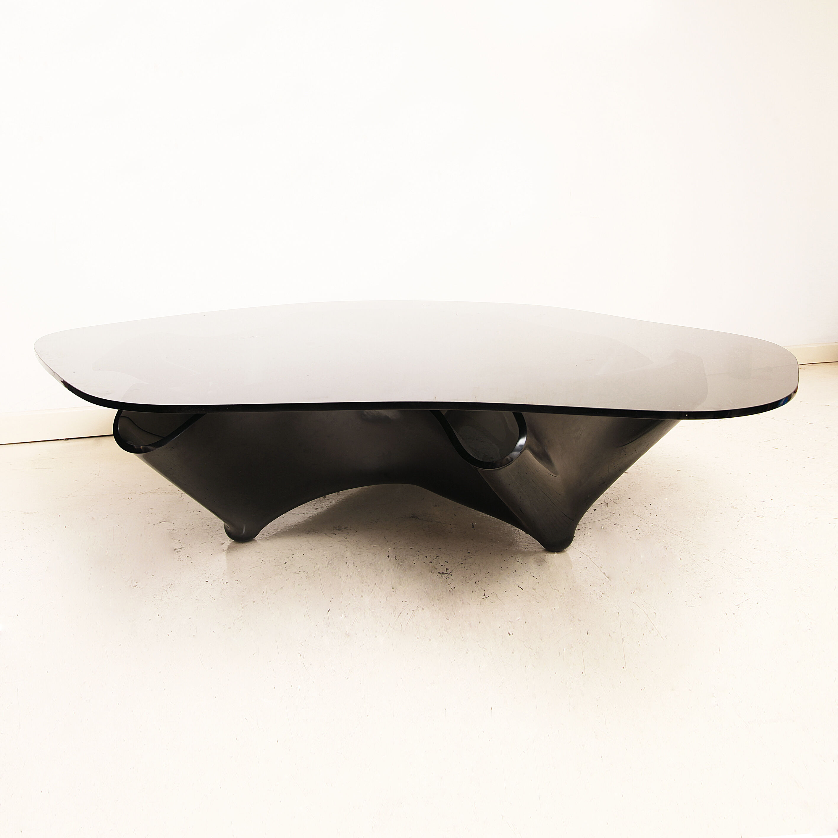Monumental Laurel Fyfe Black Glass Sculptural Coffee Table American Handkerchief