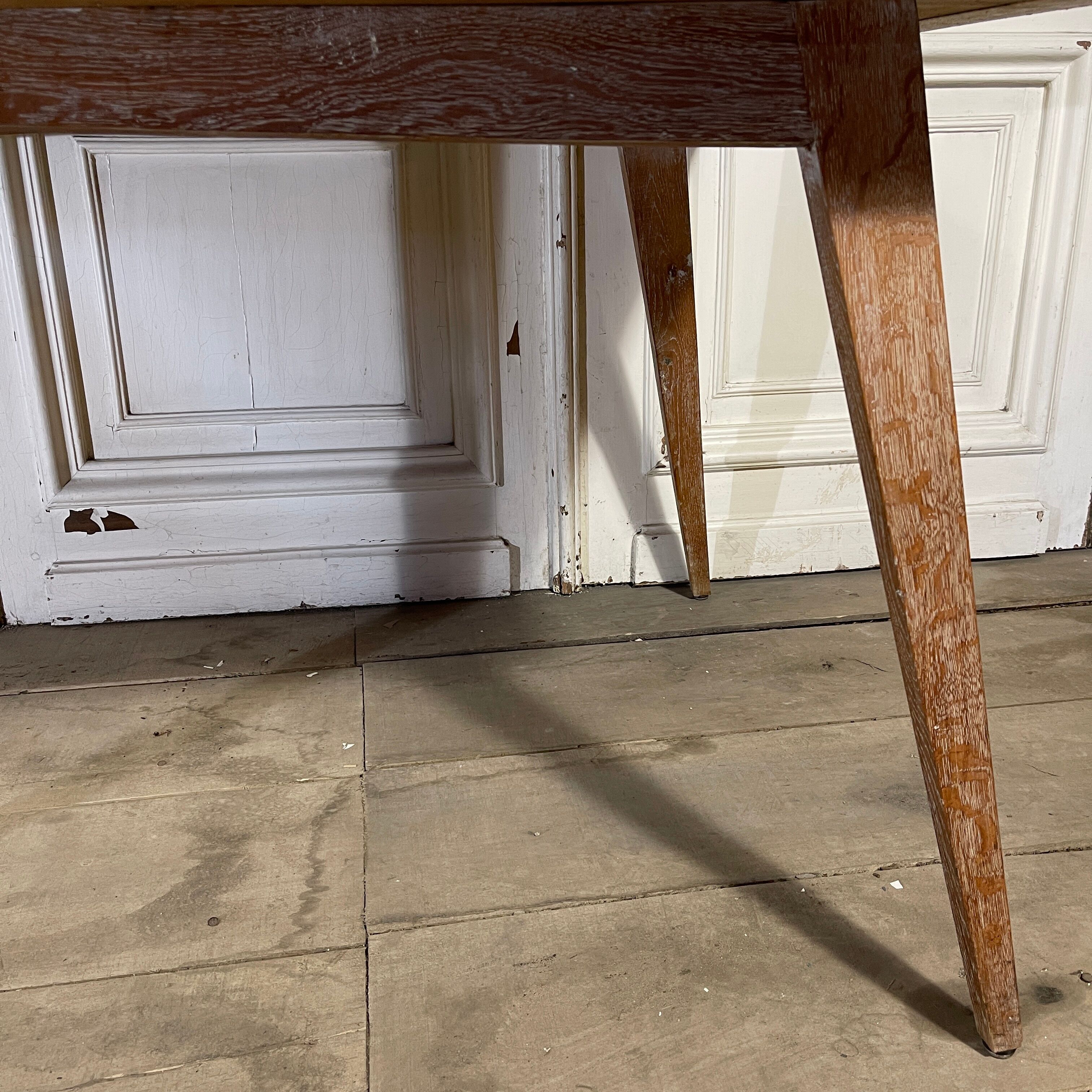 Oak table compass legs