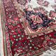 Grand tapis persan ancien