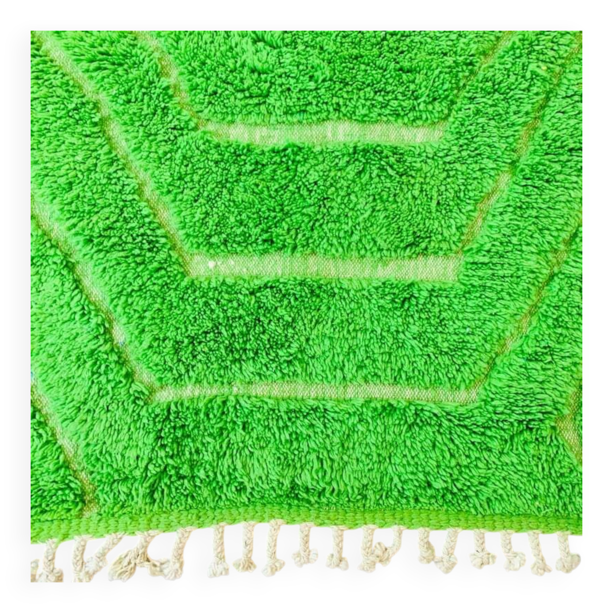 Traditional handmade Berber rug 250cm x 150cm