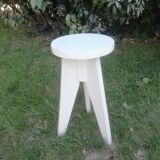Buffet mado with table and stools