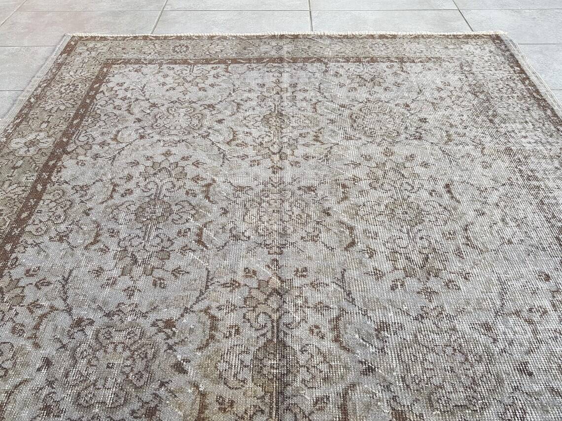 Turkish Handmade Vintage Tribal Rug sku v512