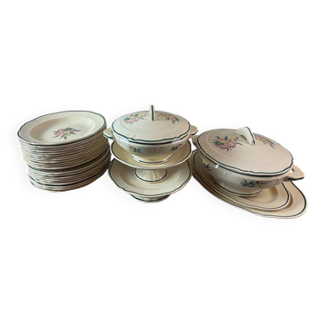 Hand painted Gien service