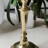 Bougeoir flambeau ancien, en laiton poli, classique et raffiné