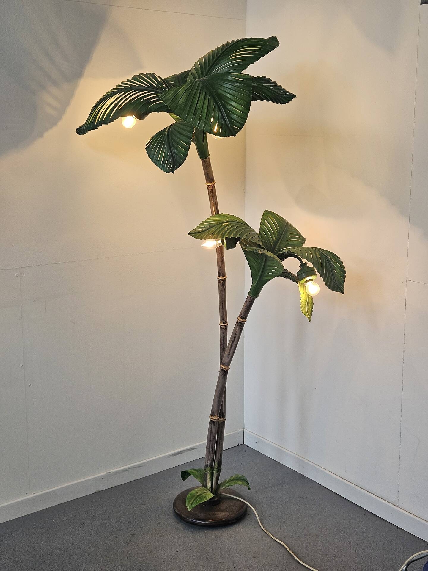 "Palm Tree" floor lamp attributed to Sergio Terzani, 1970s.