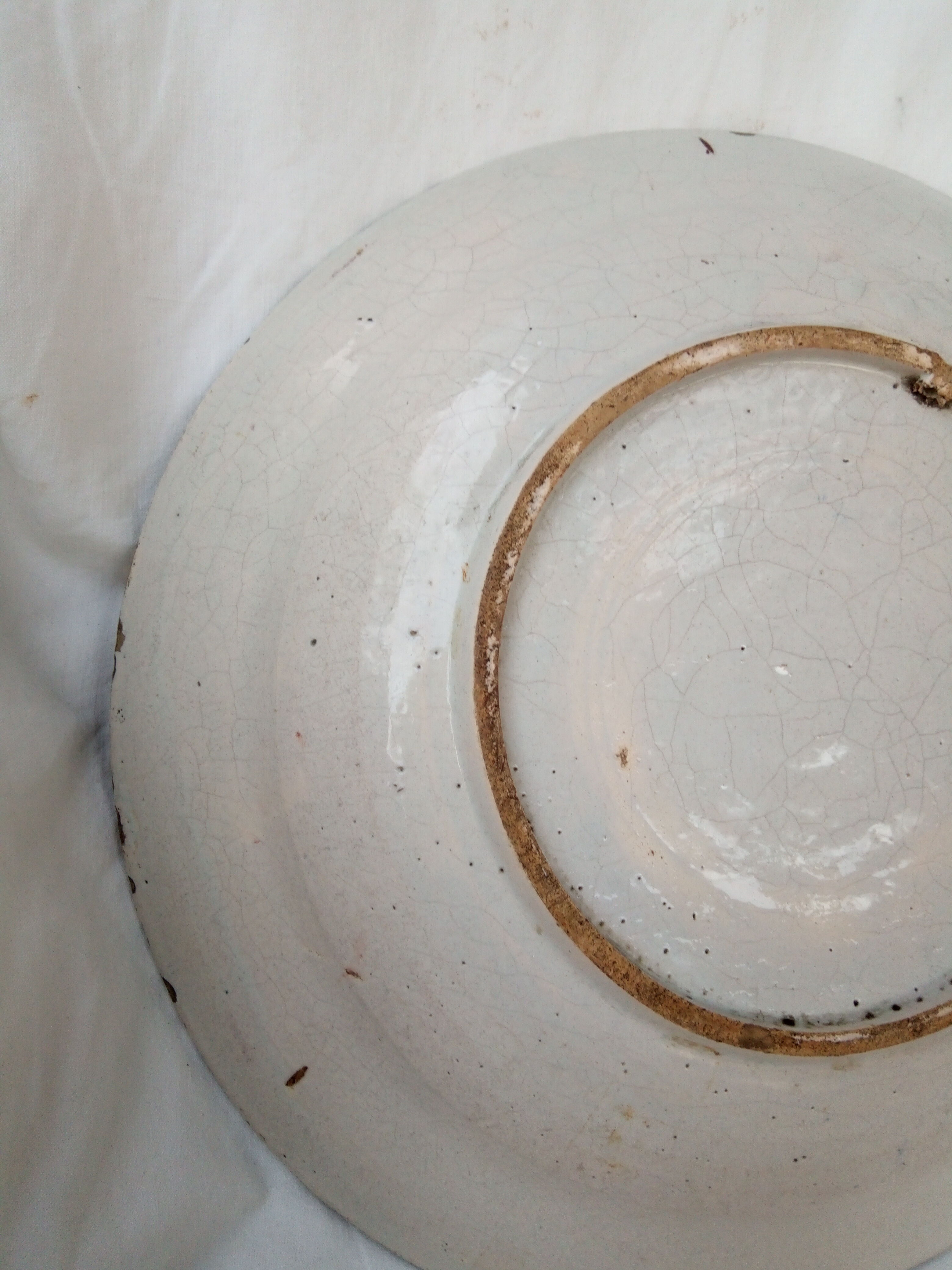 Former earthenware dish from northern France, Late 18th, early 19th century