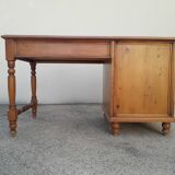 19th century Irish style office