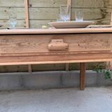 Farm table
