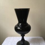 Vase en verre teinté noir avec liseré doré