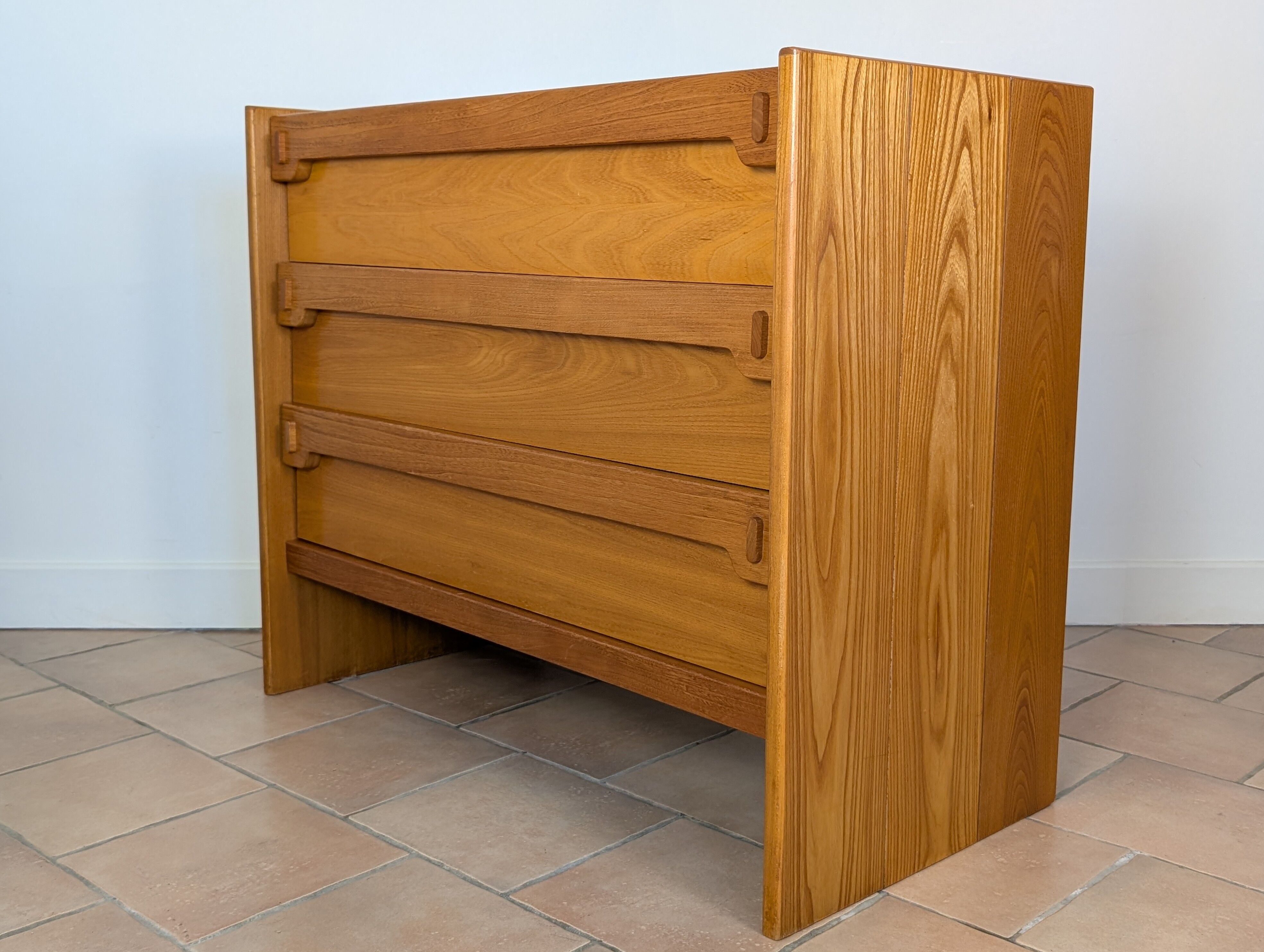 Elm commode from the 80s