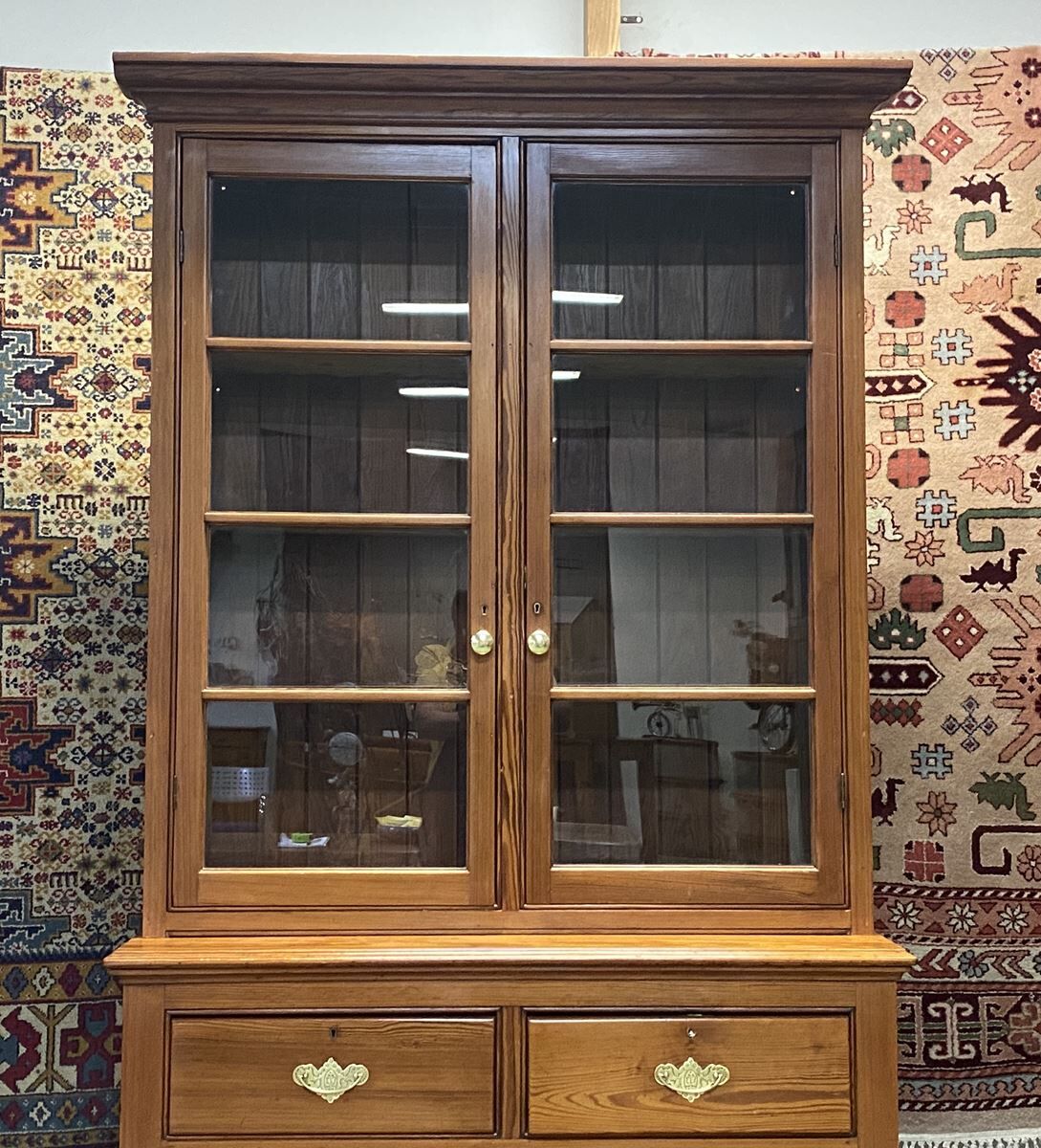 Buffet 2 English body early 20th in pitch pine