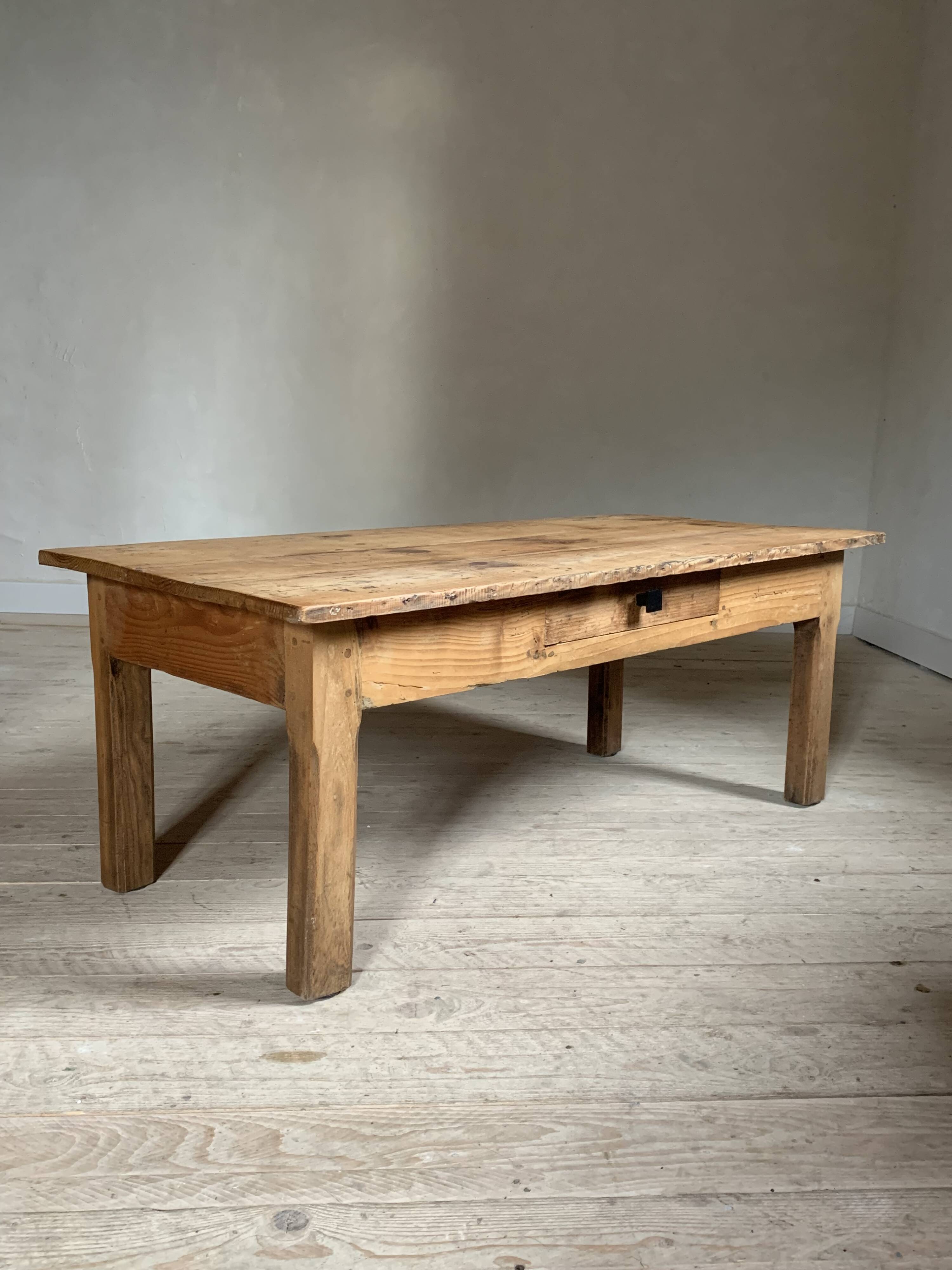 Rustic farmhouse coffee table