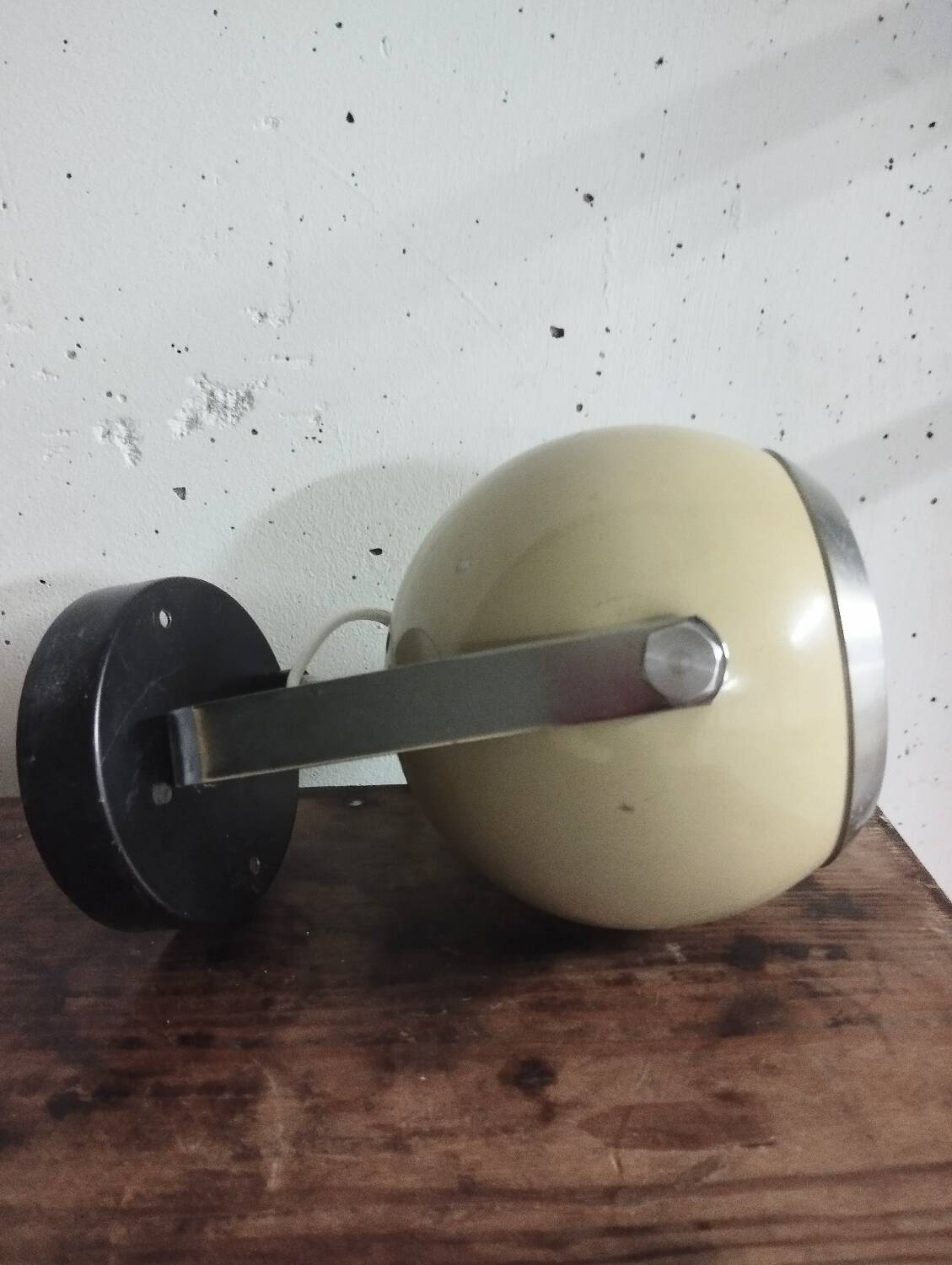 Vintage eye ball wall lamp
