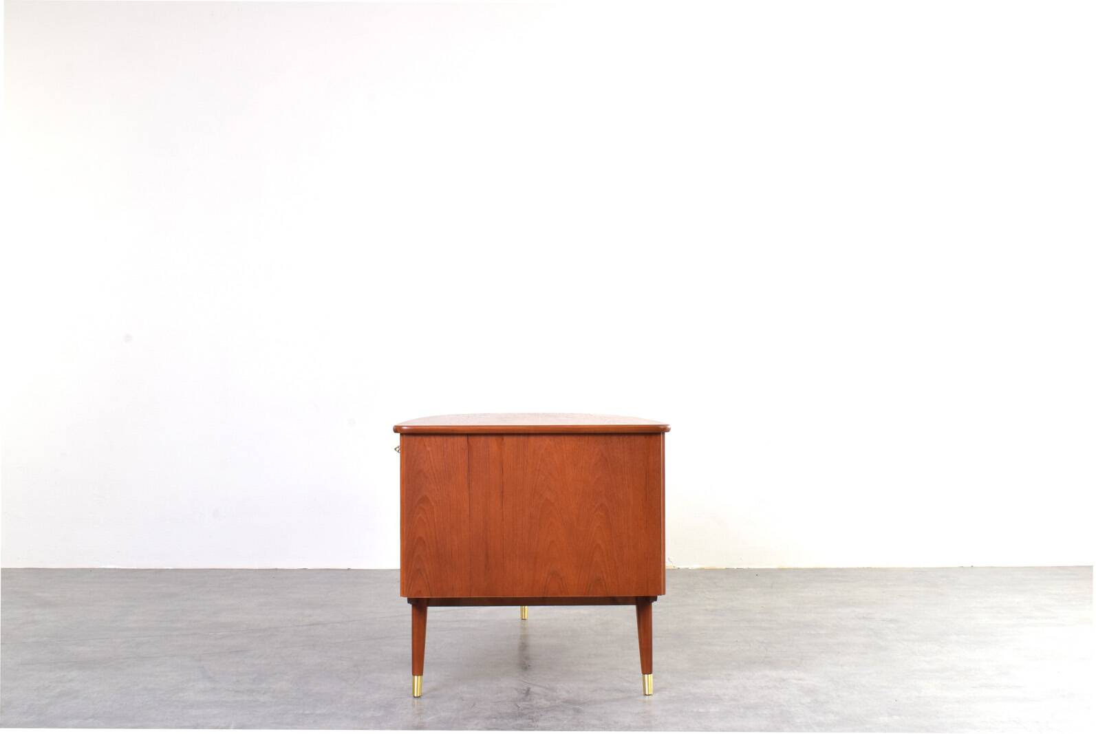 Mid-Century Organic Teak Desk from Sola Møbler, 1960s.