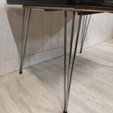Table formica vert pieds eiffel extensible