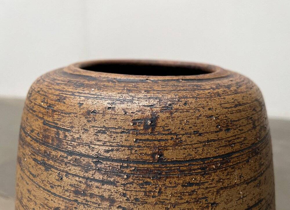 Brutalist mid-century studio ceramic vase by Sybille Karrenberg-Dresler, 1960s.