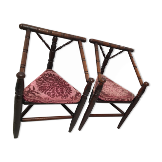 Pair of antique English triangular armchairs 1900s