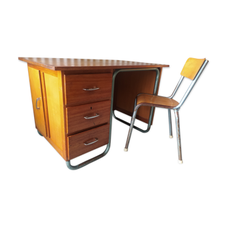 Schoolmaster's office and chair