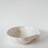 Large shell-shaped bowl to be placed or fixed, 1960.