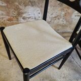 4 vintage wooden chairs 70"