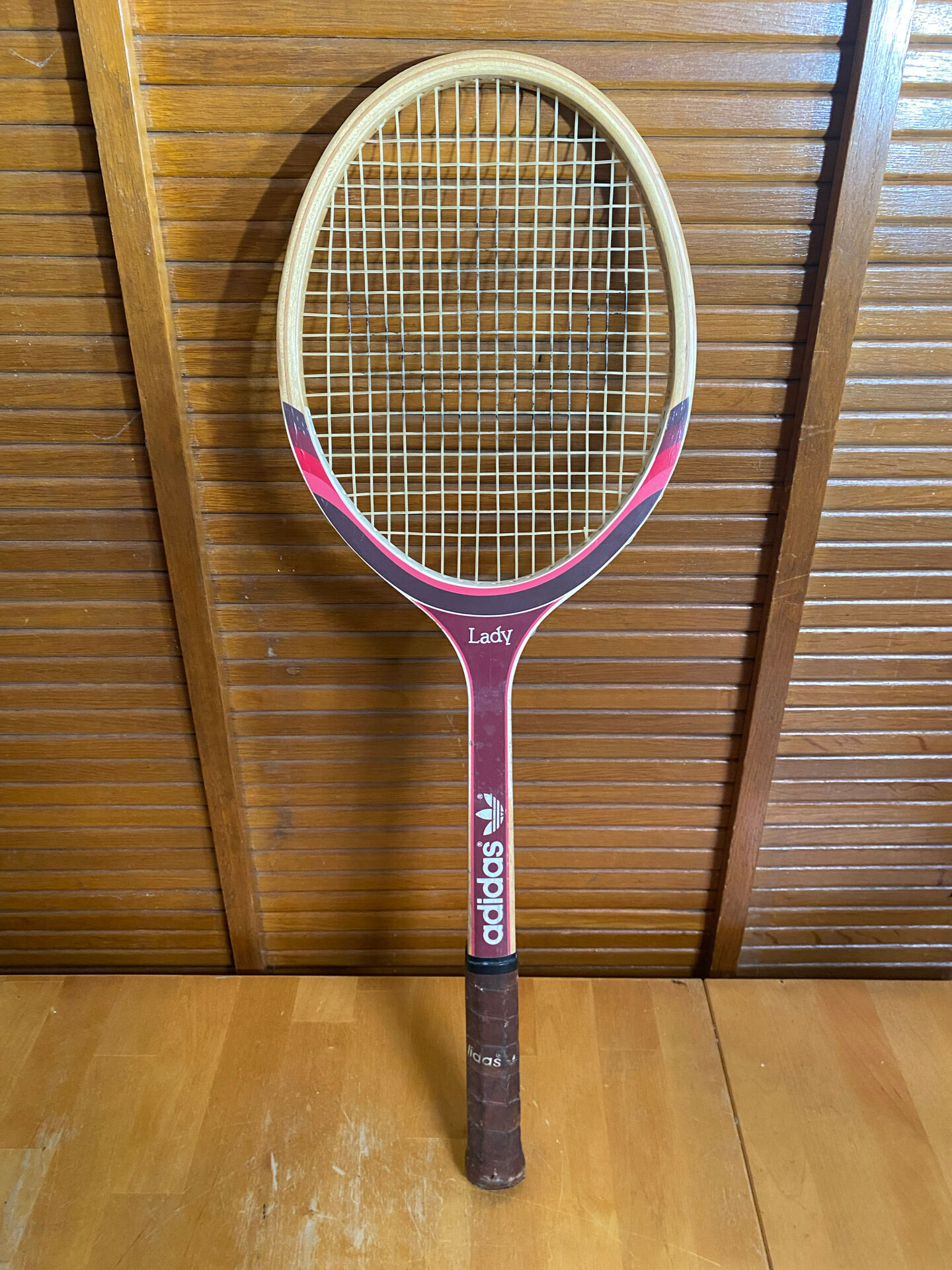 Vintage ADIDAS Lady Wooden Tennis Racket #E195