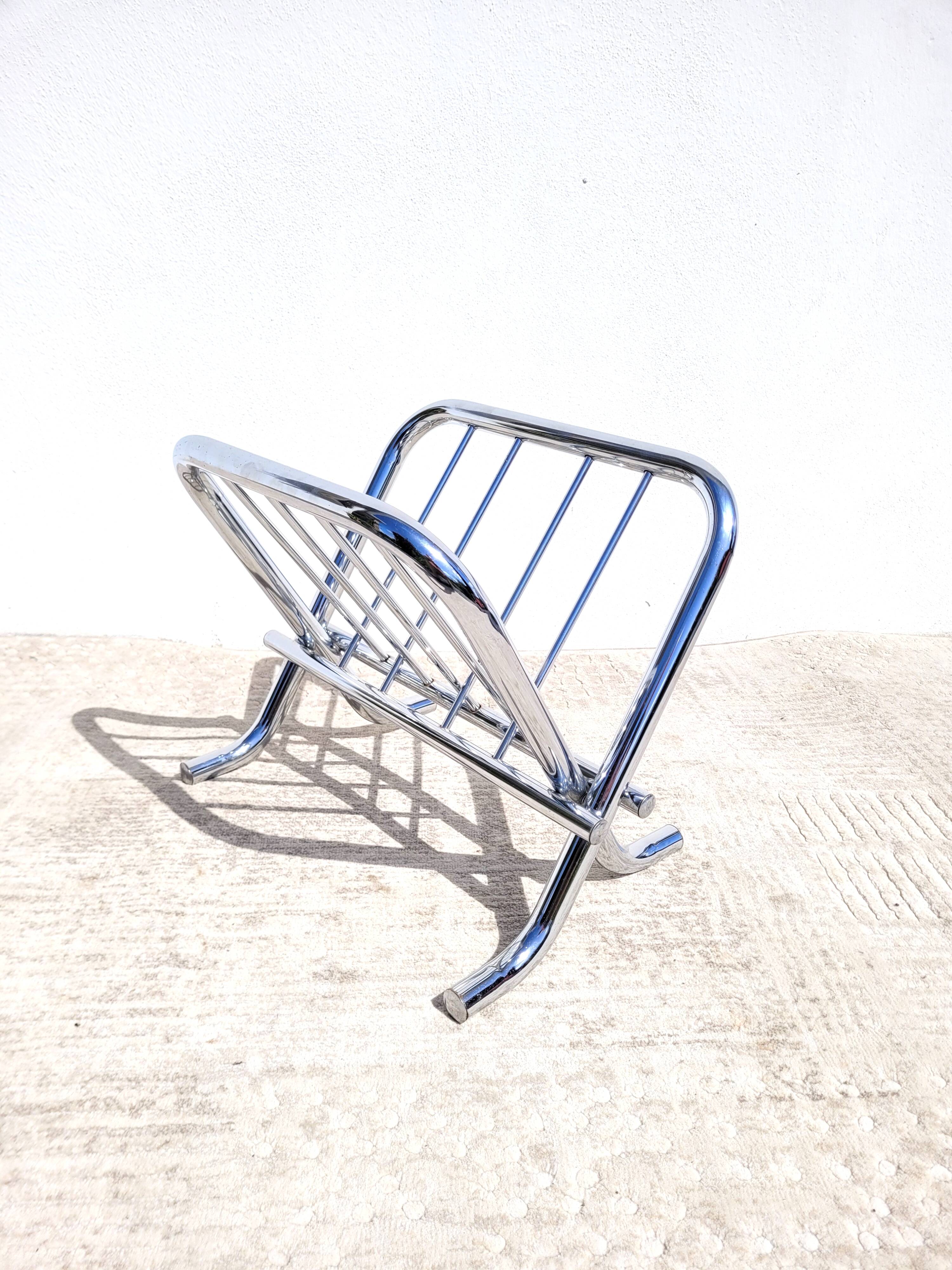 Porte revues vintage par Zack 1980