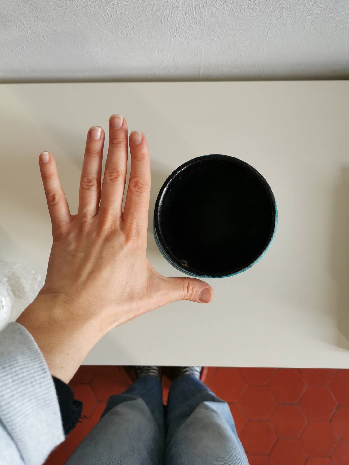 Blue ceramic vase Accolay