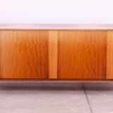 Commode moderne du milieu du siècle en noyer par František Jirák, années 1960, Tchécoslovaquie