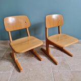Pair of children's chairs by Casala in solid beech, 1960s.