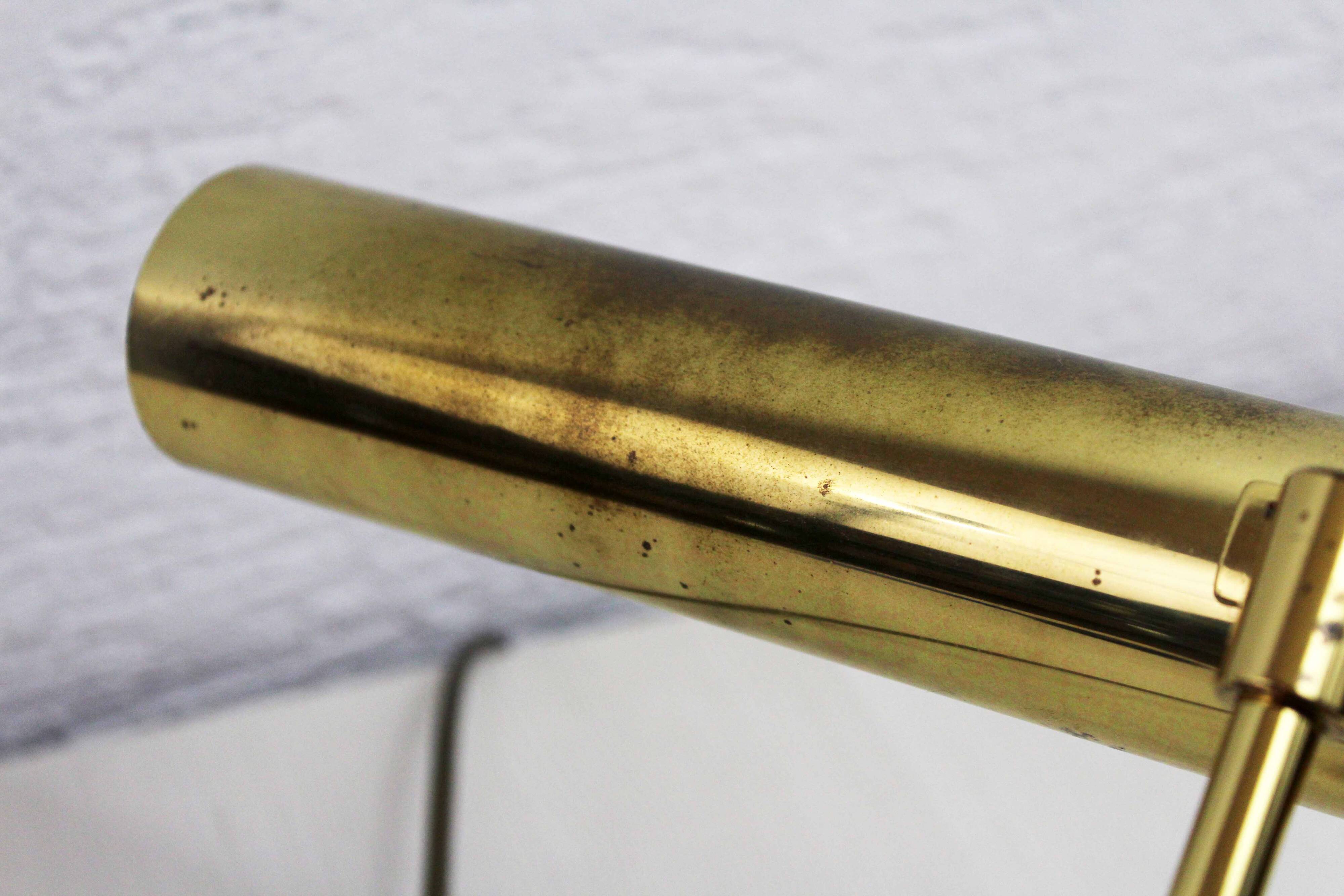 Lampe de bureau en laiton