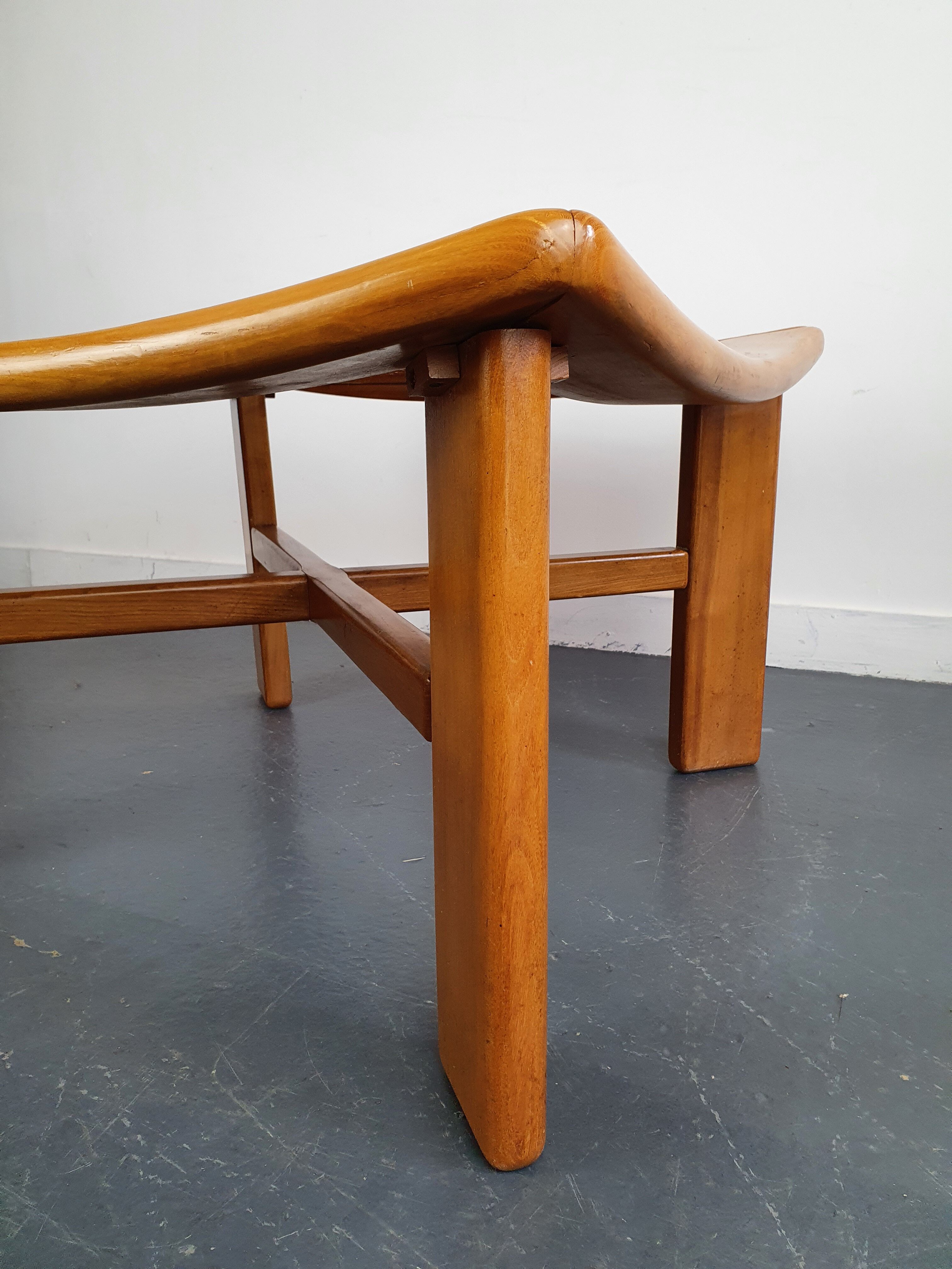 Square coffee table in wood and smoked glass