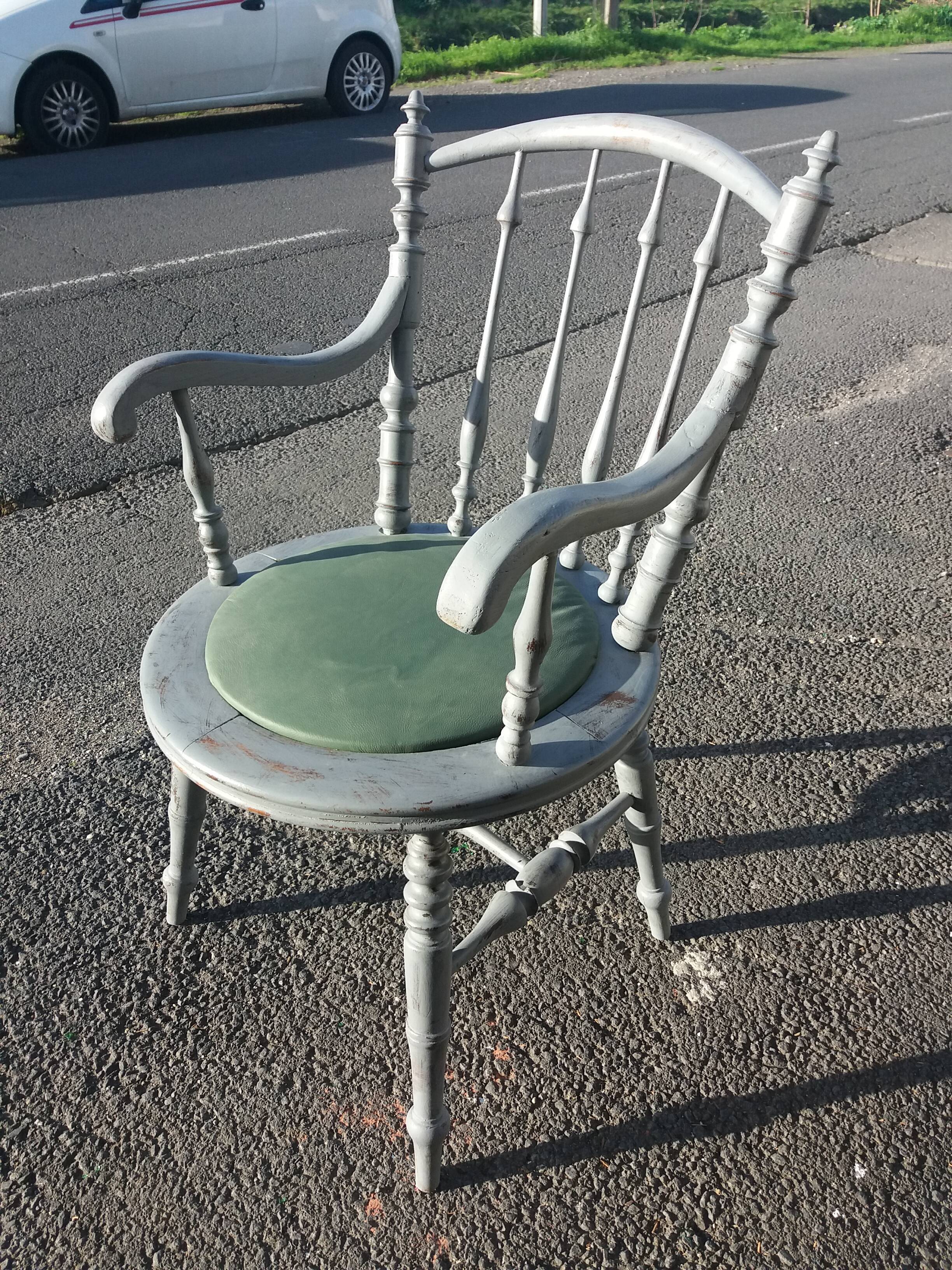 Walnut office chair, circa 1880, French origin